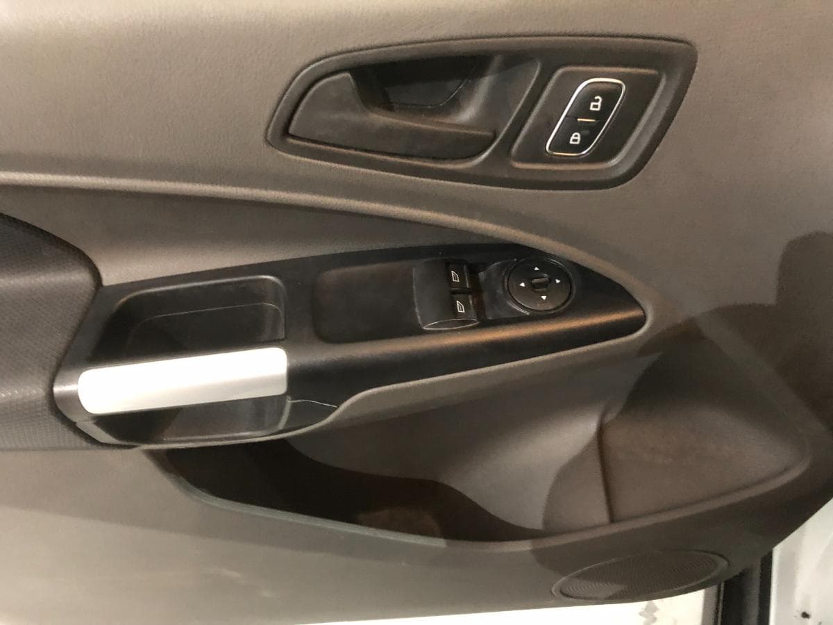 Ford Transit Connect 1.5 TDCI · Ano 2021 — image 26