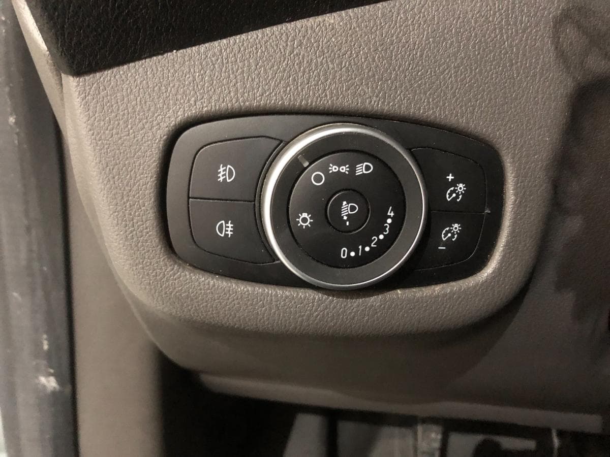 Ford Transit Connect 1.5 TDCI · Ano 2021 — image 32