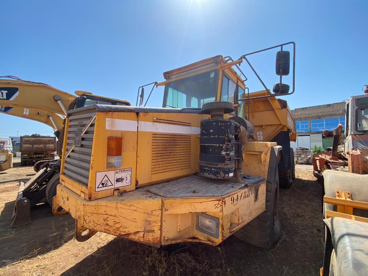 Volquete VOLVO A30 · — imagen 4