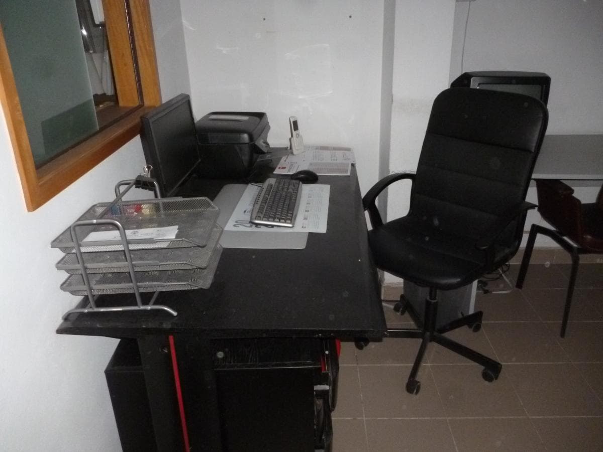 Équipement Bureau — image 2