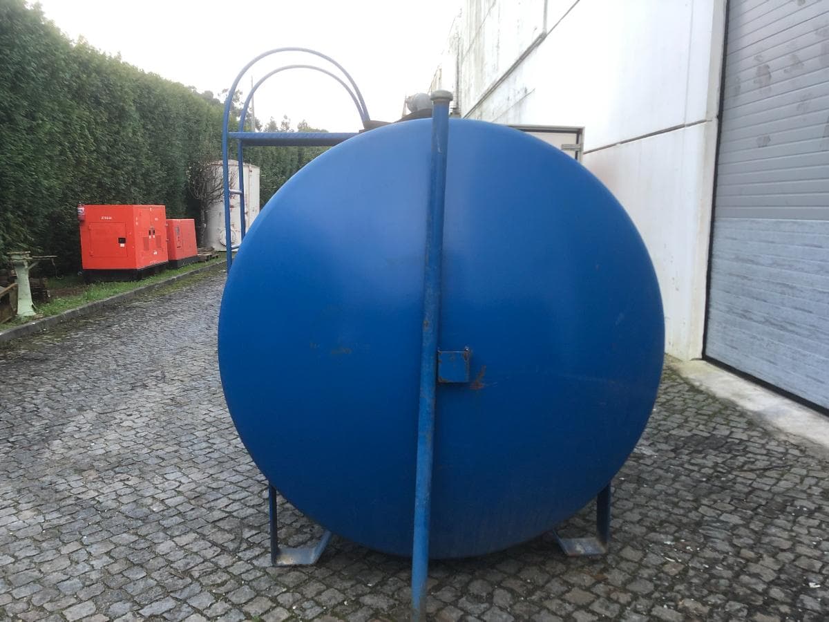 Depósito Combustível — imagem 7