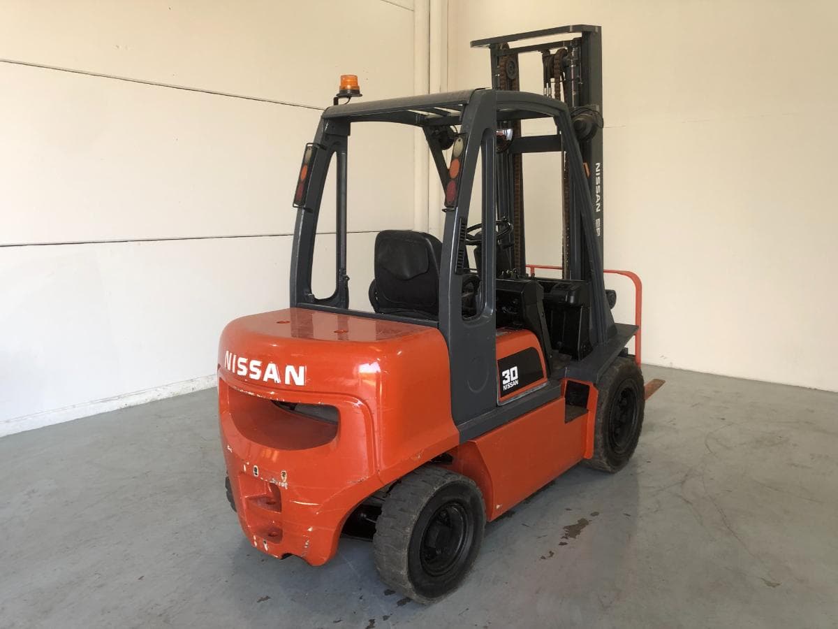 Empilhador Nissan 3.000kg — image 4