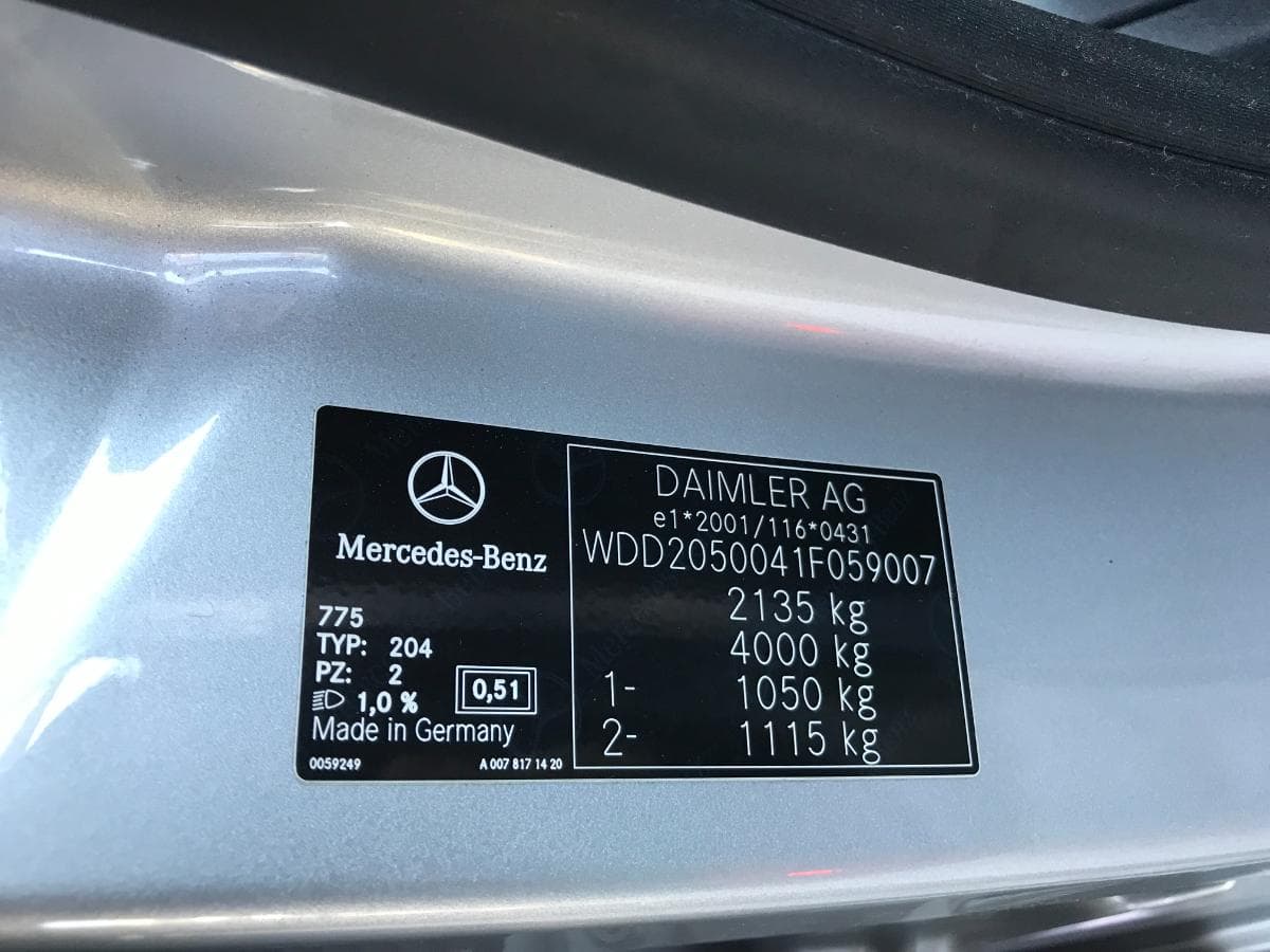 Mercedes-Benz C220 · Ano 2015 — imagen 10