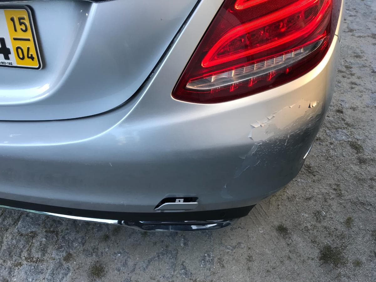 Mercedes-Benz C220 · Ano 2015 — imagen 22