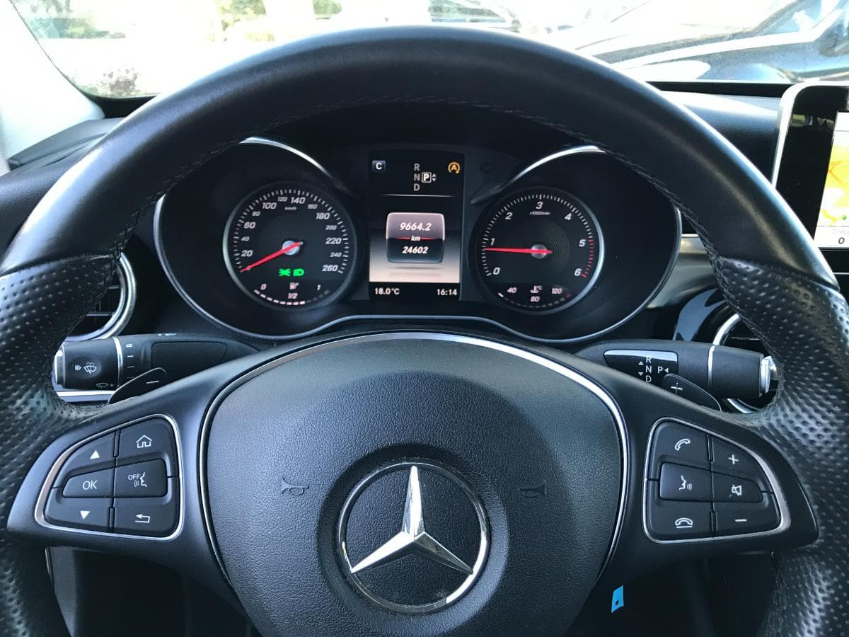 Mercedes-Benz C220 · Ano 2015 — imagen 30