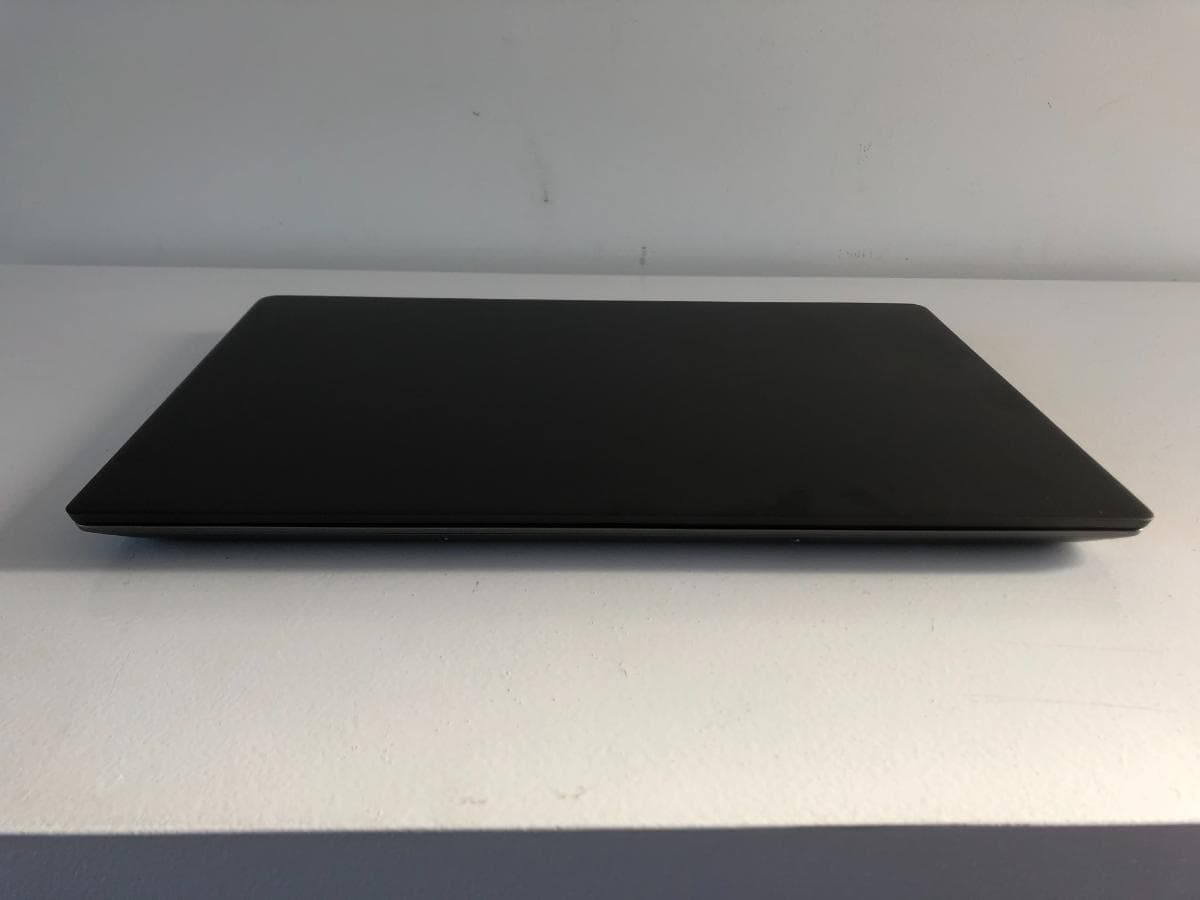 Portátil Lenovo 330S-15IKB — imagen 3