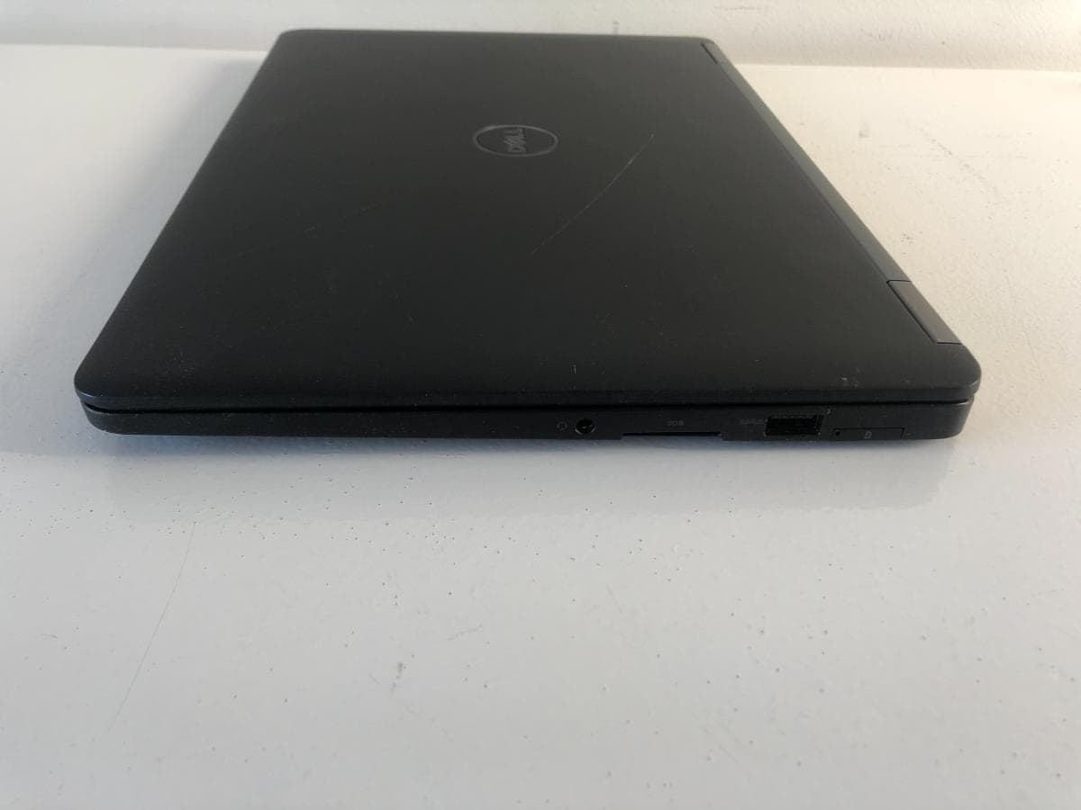 Portátil Dell E7270 — image 10