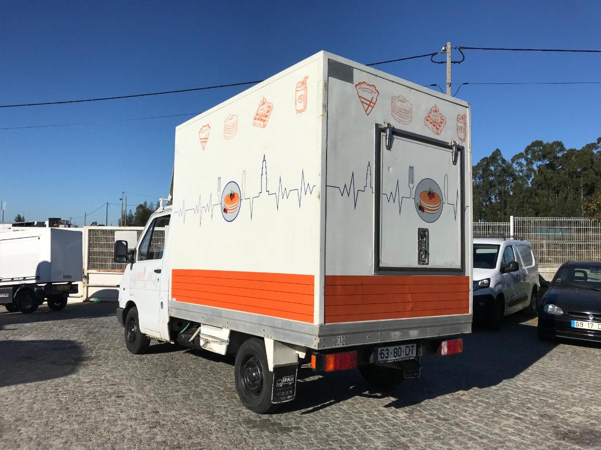 Veículo Food Truck Renault — imagem 4