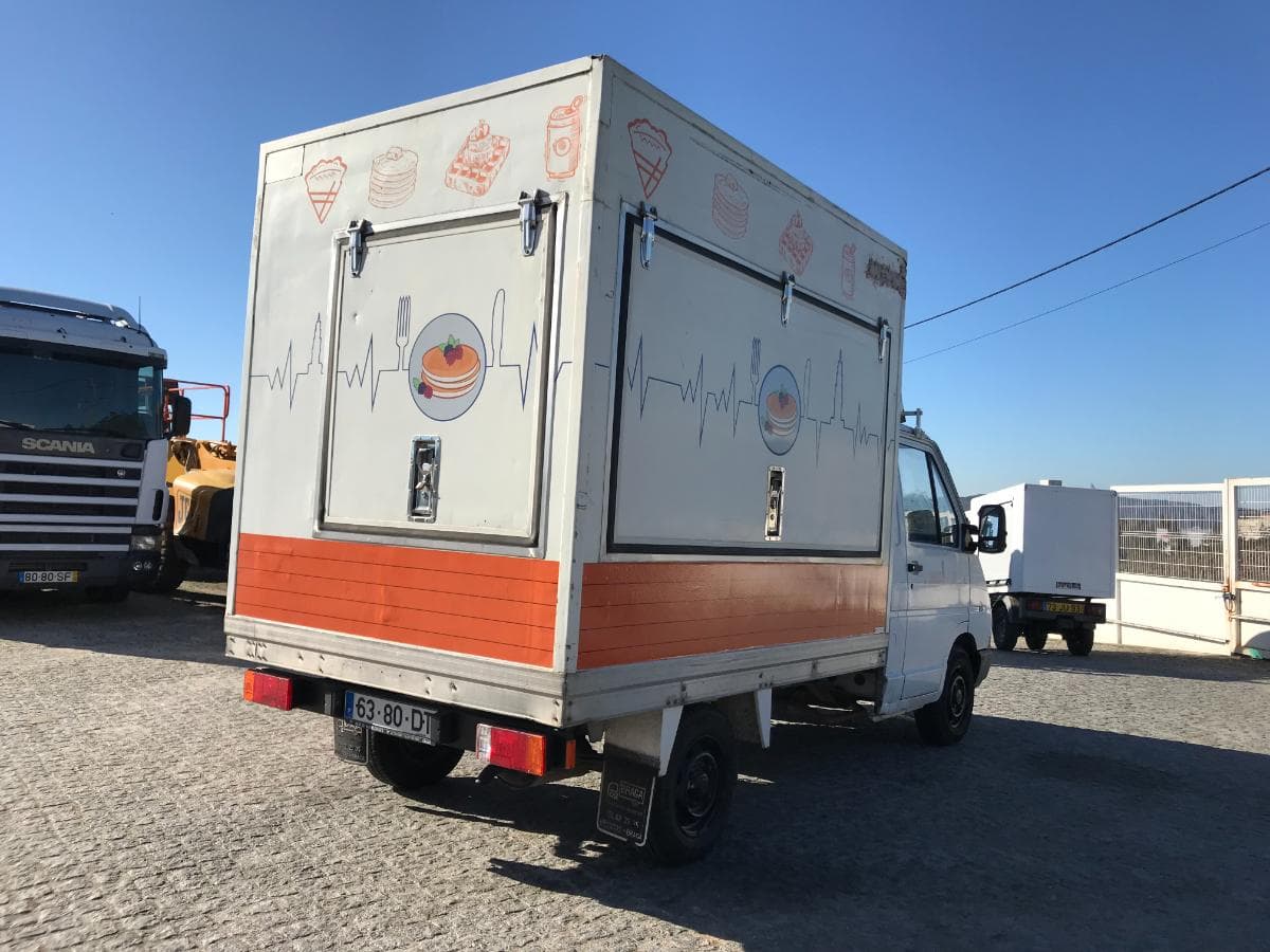 Veículo Food Truck Renault — imagem 6