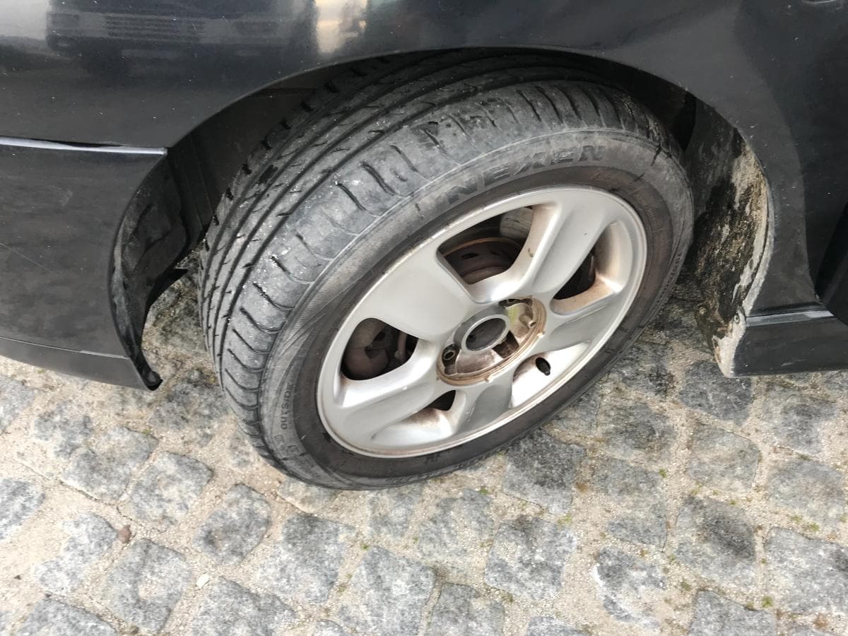 Seat Ibiza 1.9 TDI · Ano 2001 — imagem 15