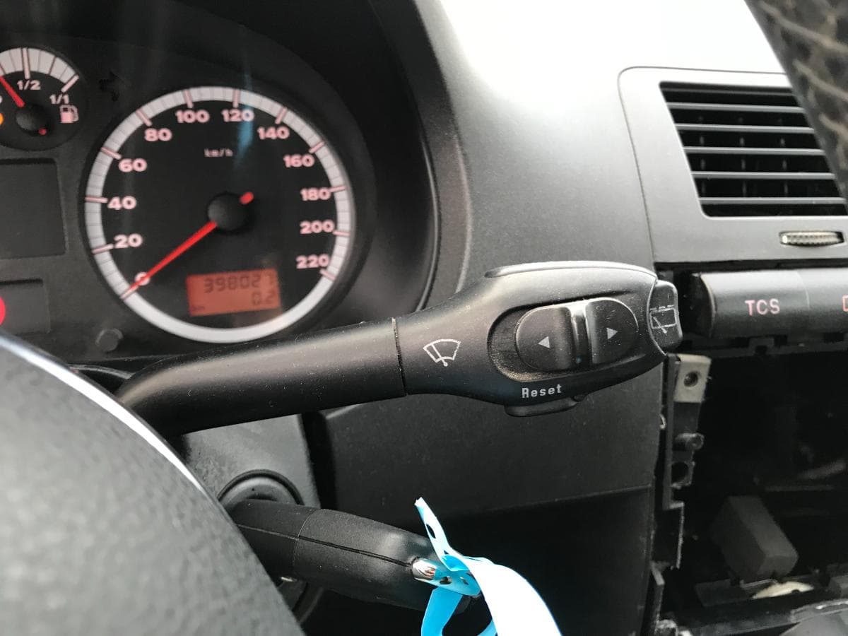 Seat Ibiza 1.9 TDI · Ano 2001 — imagem 24