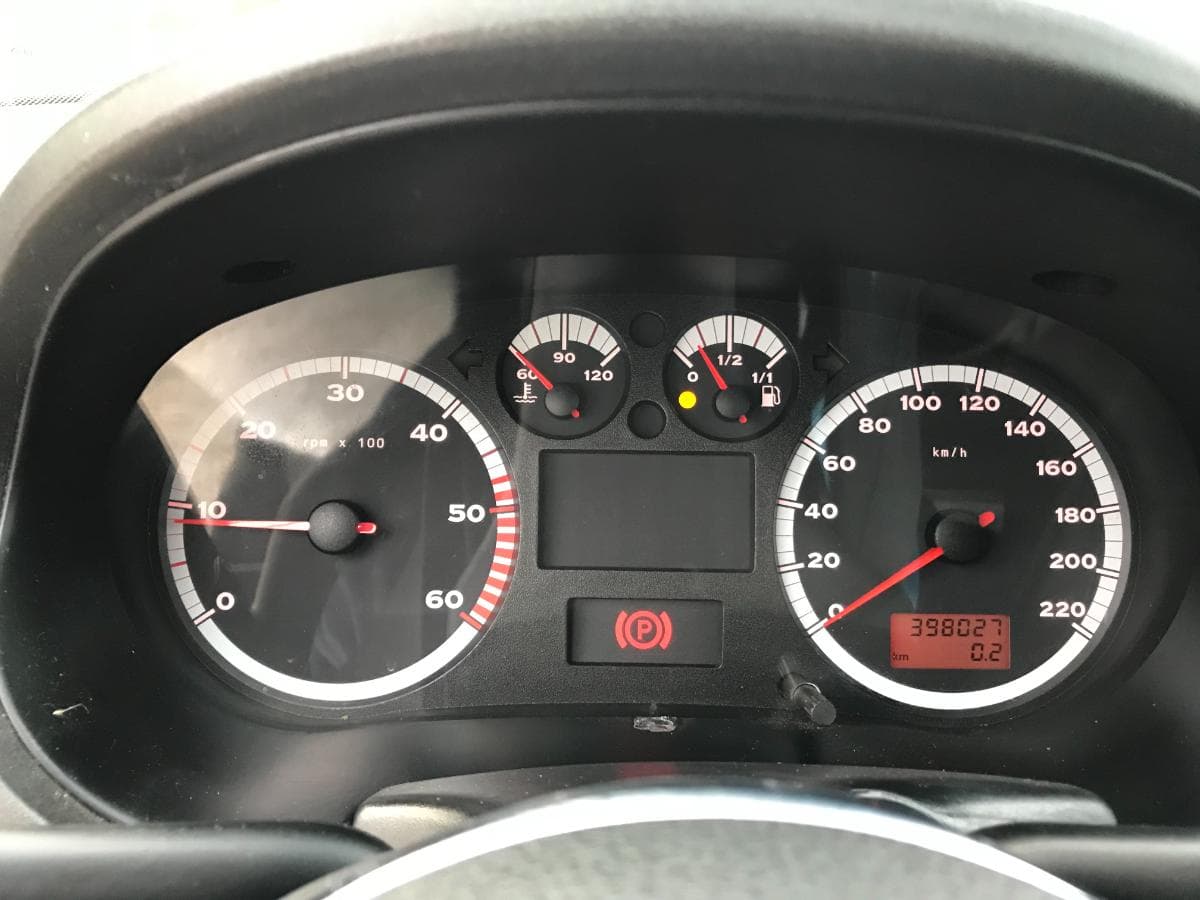 Seat Ibiza 1.9 TDI · Ano 2001 — imagem 26