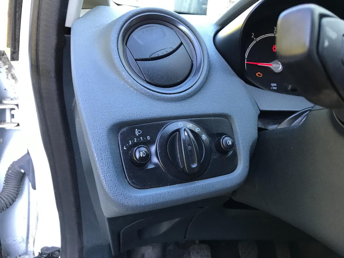 Ford Fiesta 1.4 TDCI · Ano 2010 — imagen 30