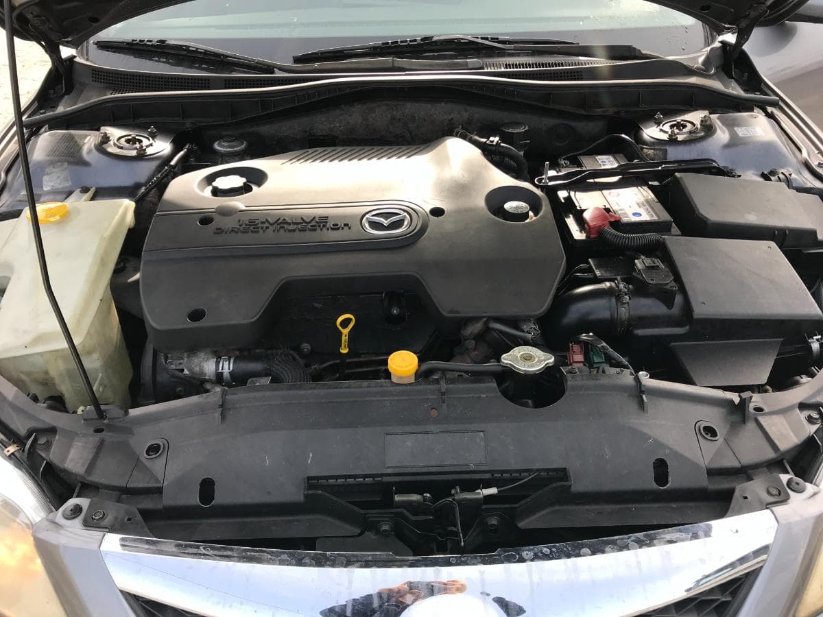 Mazda 6 2.0 · Ano 2004 — imagen 3