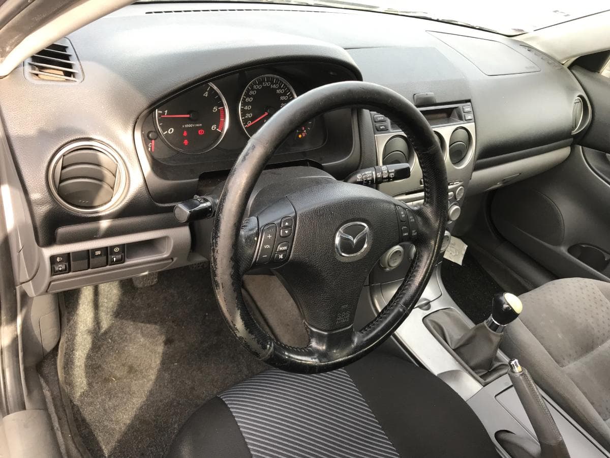 Mazda 6 2.0 · Ano 2004 — imagen 26