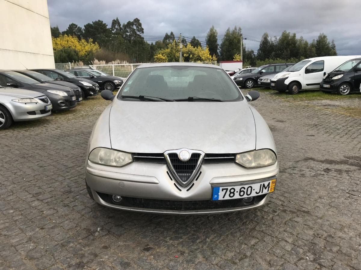 Alfa Romeo 156 1.8 · Ano 1998 — imagen 2