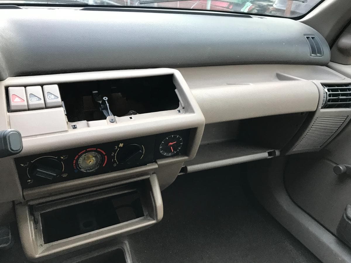 Renault Clio 1.2 · Ano 1992 — imagem 25