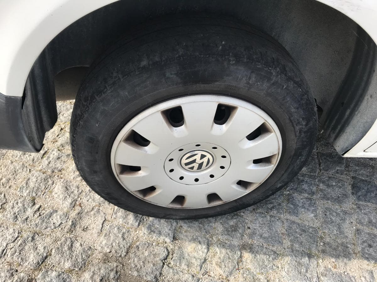 Volkswagen Transporter · 9 Lugares · Ano 2008 — imagem 13