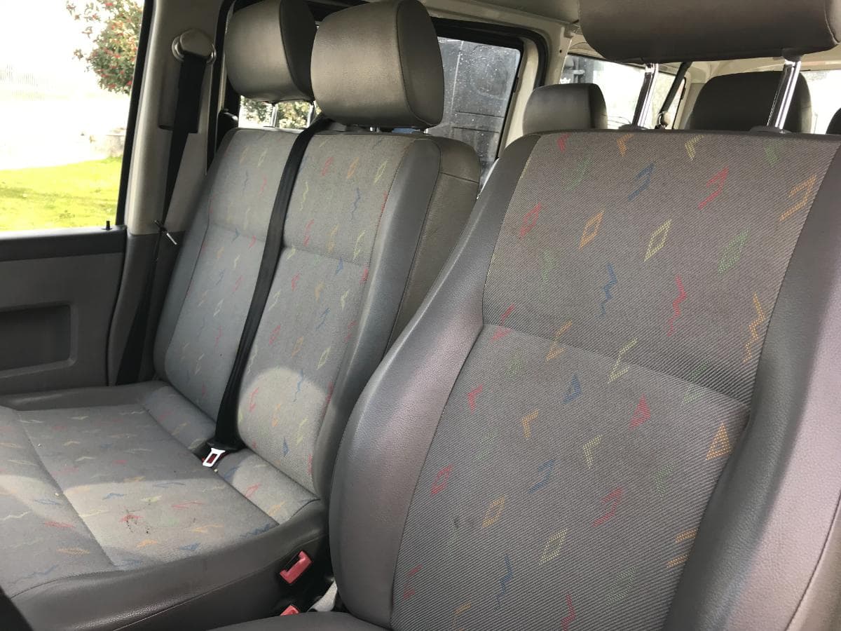 Volkswagen Transporter · 9 Lugares · Ano 2008 — imagem 28
