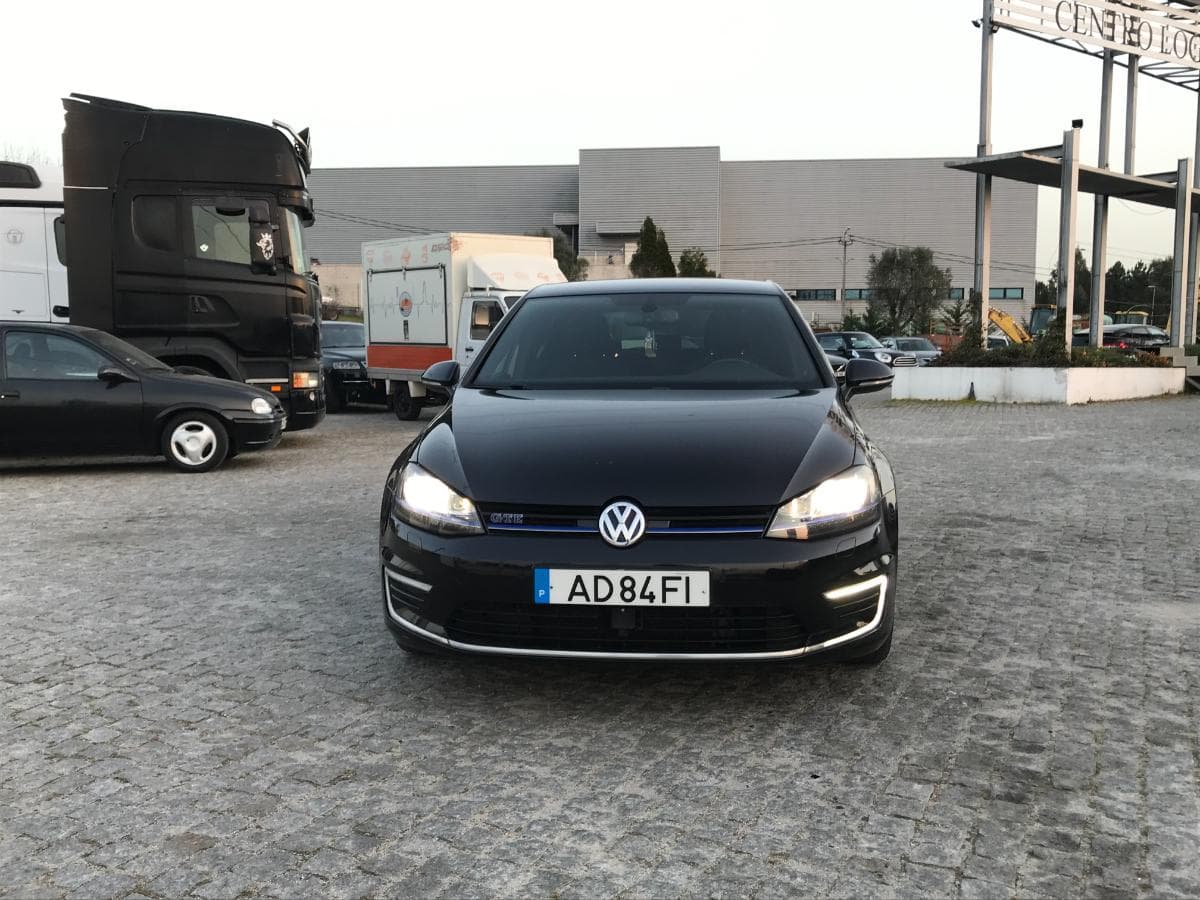 Volkswagen Golf 1.4 GTE · Ano 2015 — image 3
