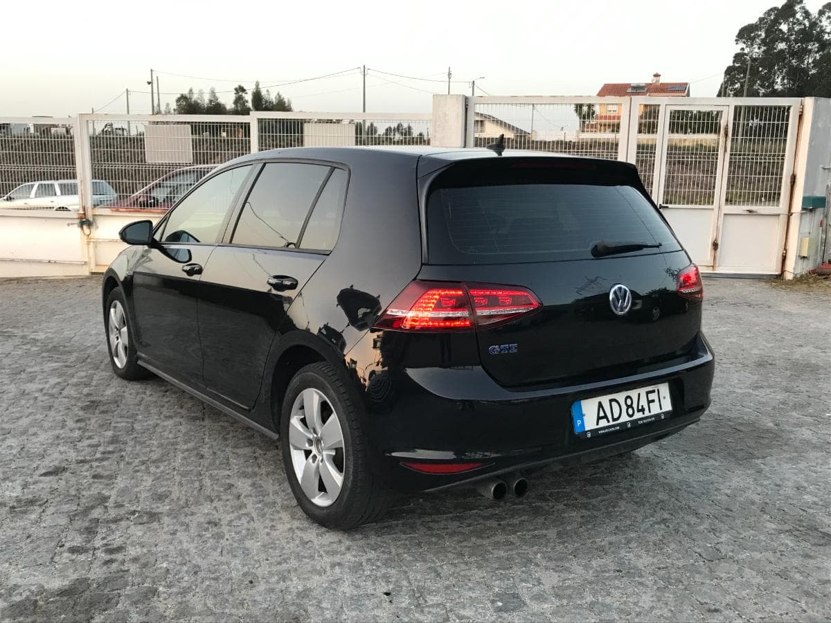 Volkswagen Golf 1.4 GTE · Ano 2015 — image 12