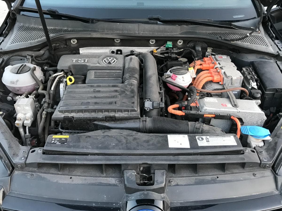Volkswagen Golf 1.4 GTE · Ano 2015 — image 4