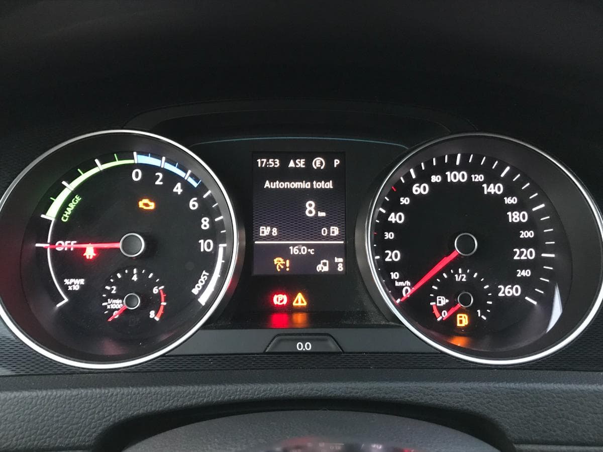 Volkswagen Golf 1.4 GTE · Ano 2015 — image 26