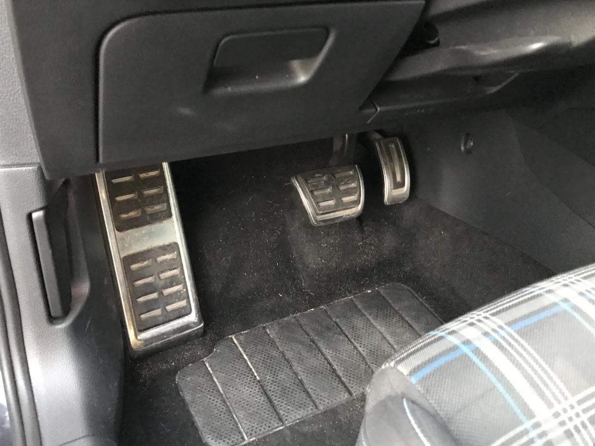 Volkswagen Golf 1.4 GTE · Ano 2015 — image 30