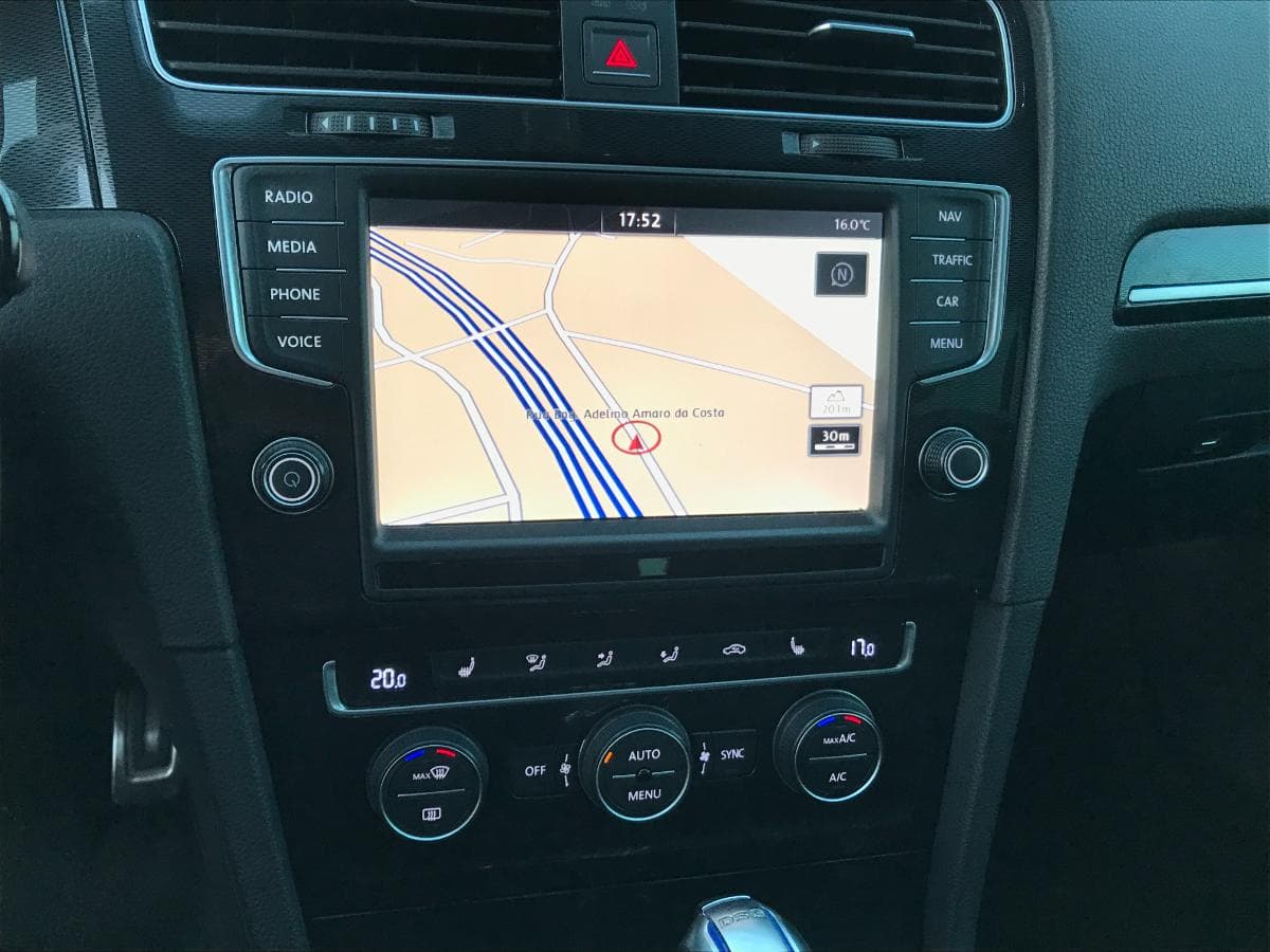 Volkswagen Golf 1.4 GTE · Ano 2015 — image 27