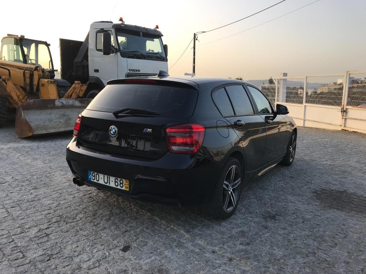BMW 116D · Ano 2014 — imagem 10