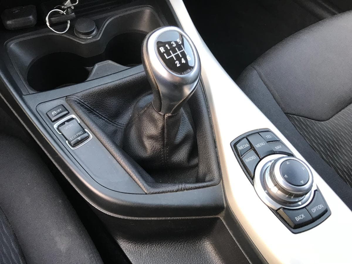 BMW 116D · Ano 2014 — imagem 29