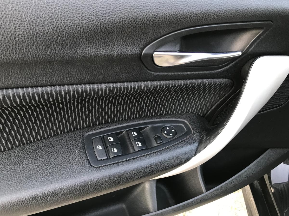 BMW 116D · Ano 2014 — imagem 32