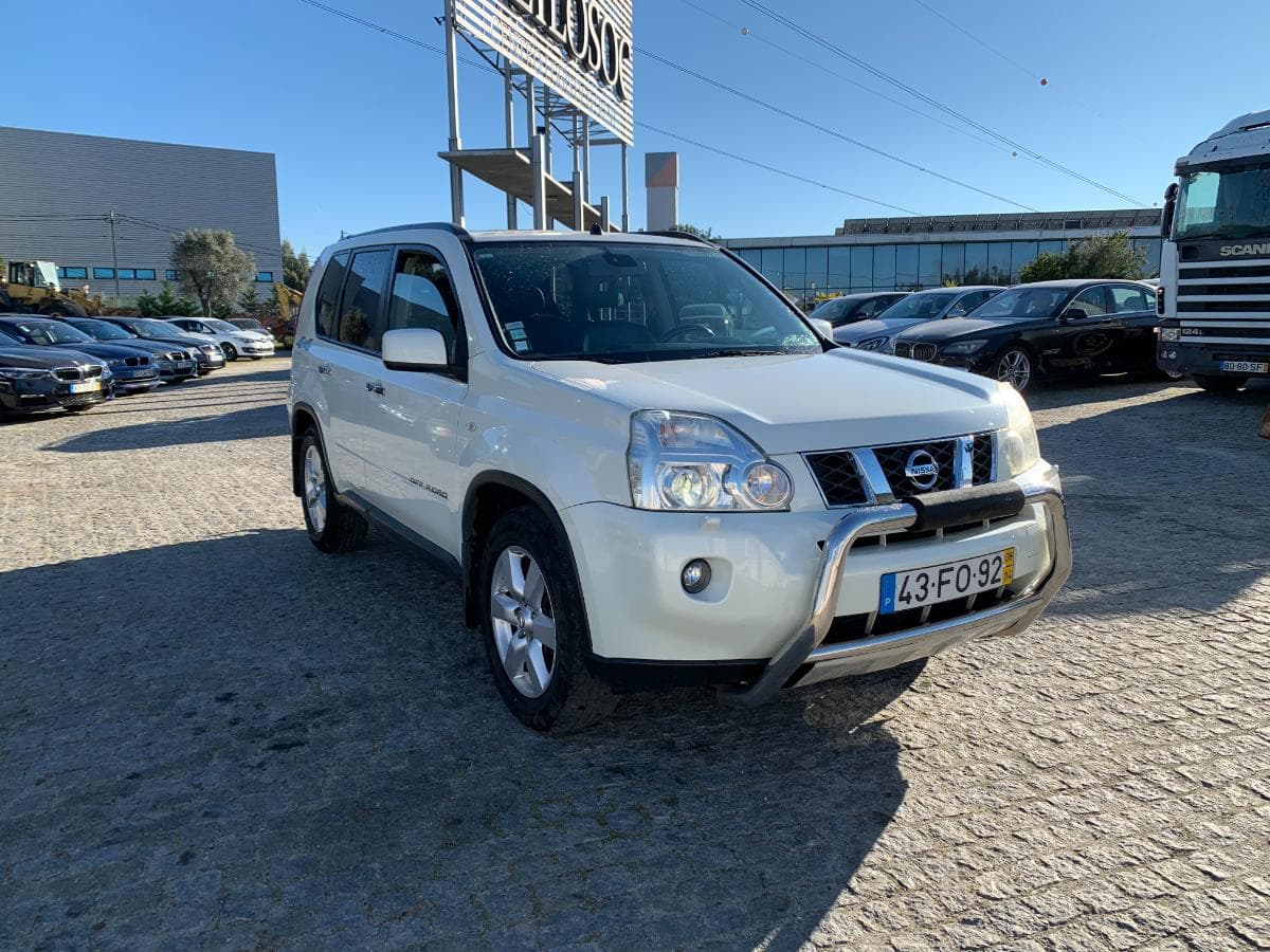 Nissan X-Trail 2.0 DCI · Ano 2008 — imagen 1