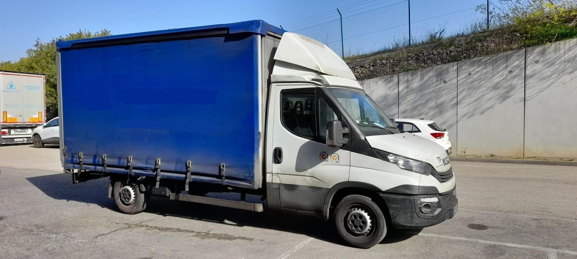 Iveco Daily · Ano 2018 — image 3