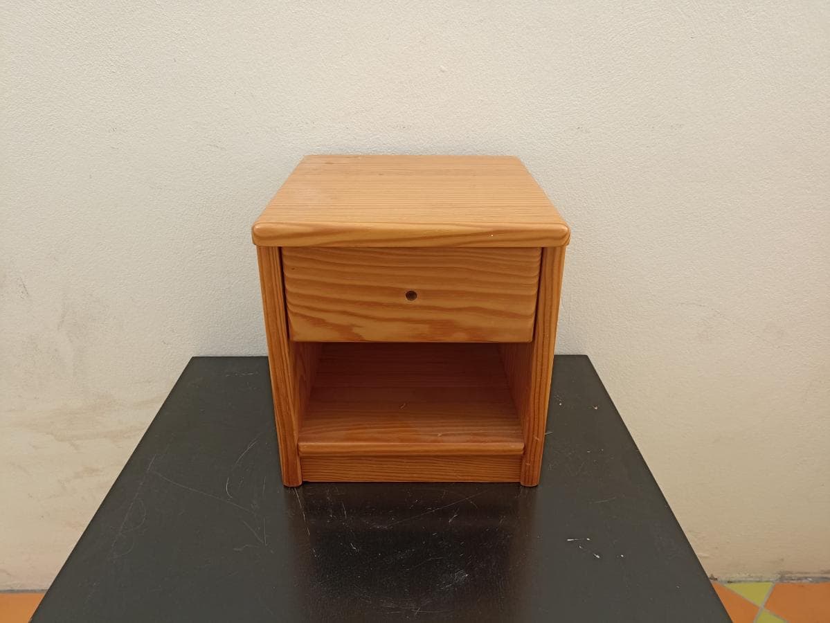 Mueble de apoyo — imagen 1