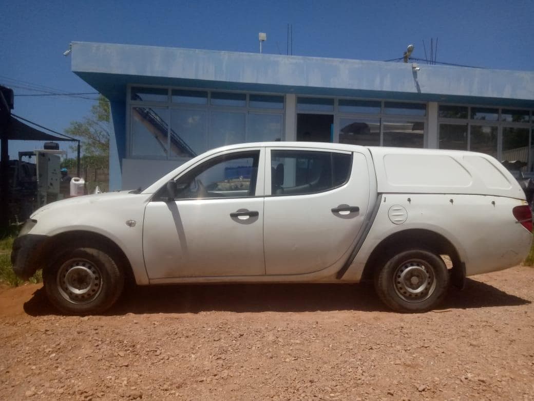 Viatura marca Mitsubishi ·