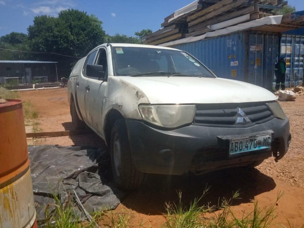 Viatura marca Mitsubishi · — imagen 6