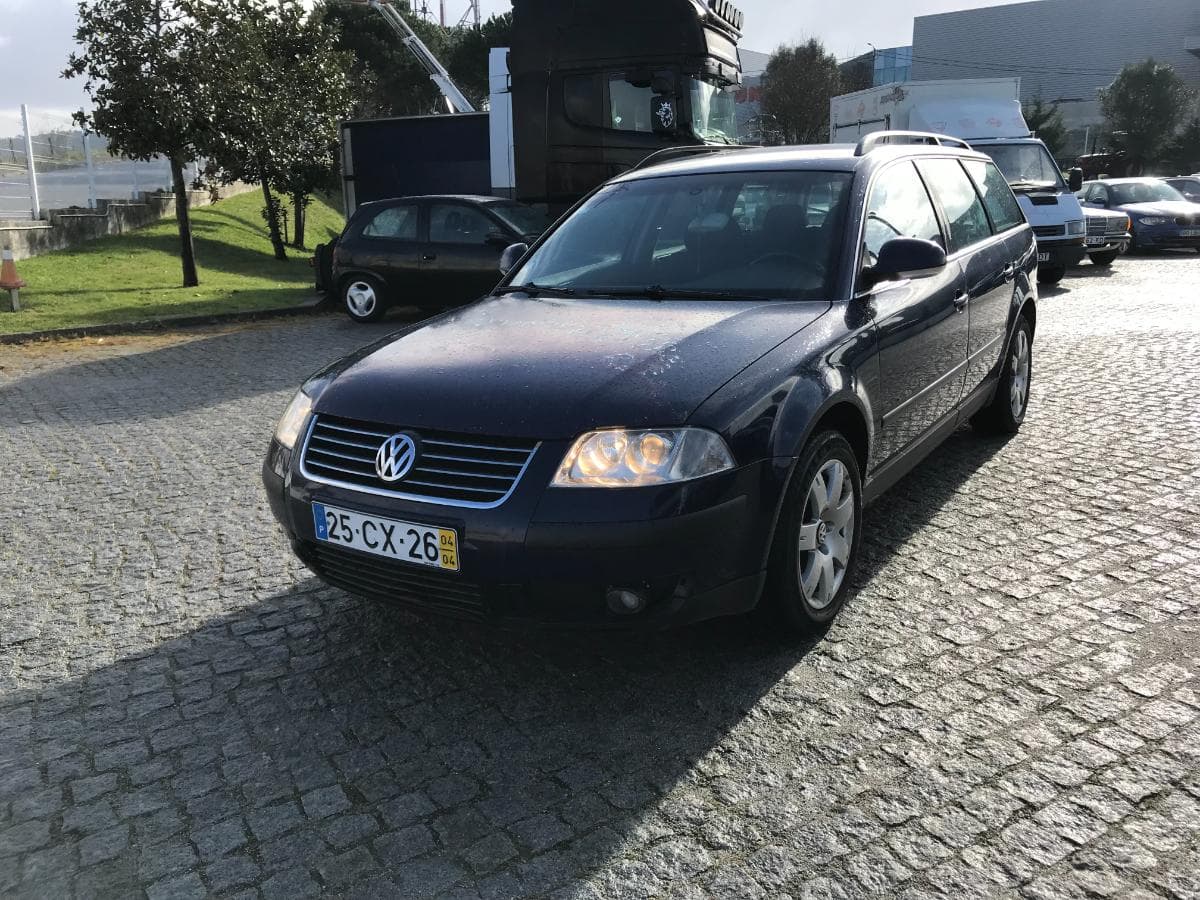 Volkswagen Passat 1.9 TDI · Ano 2004 — imagen 8
