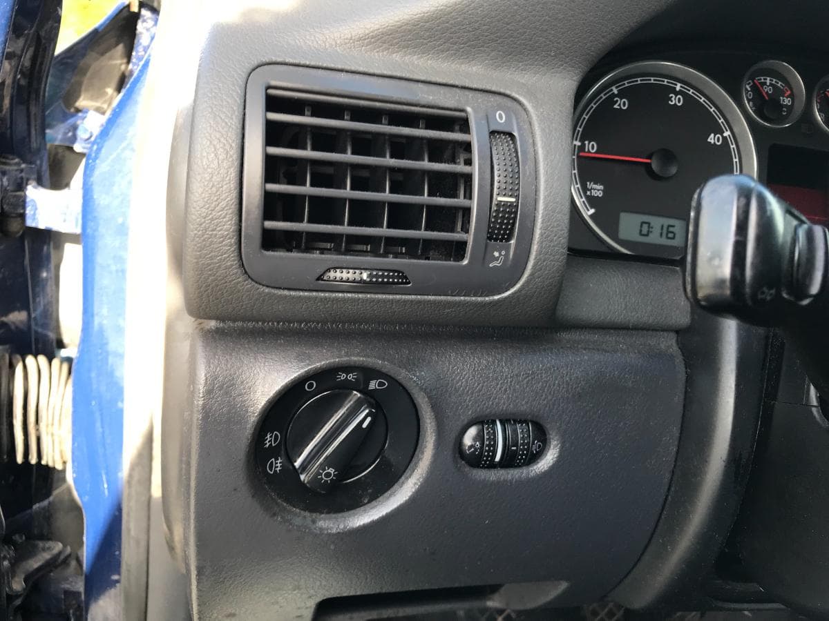 Volkswagen Passat 1.9 TDI · Ano 2004 — imagen 29