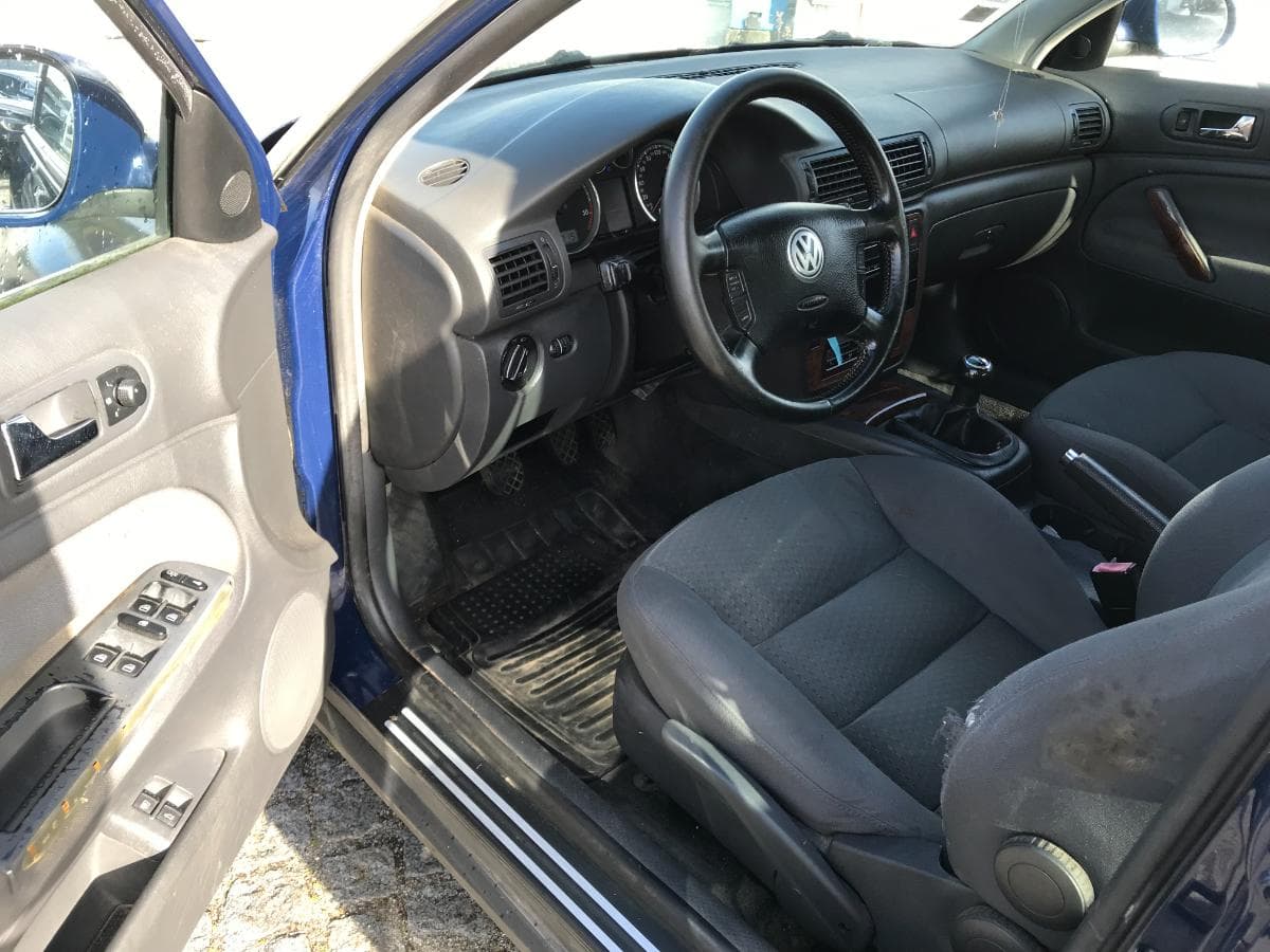 Volkswagen Passat 1.9 TDI · Ano 2004 — imagen 20