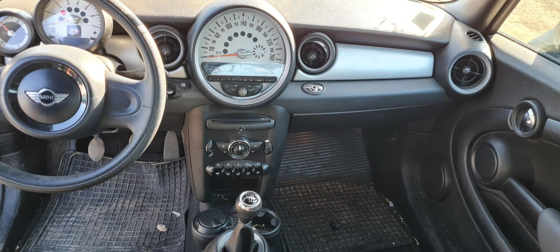 Mini Cooper D Cabrio — imagem 10