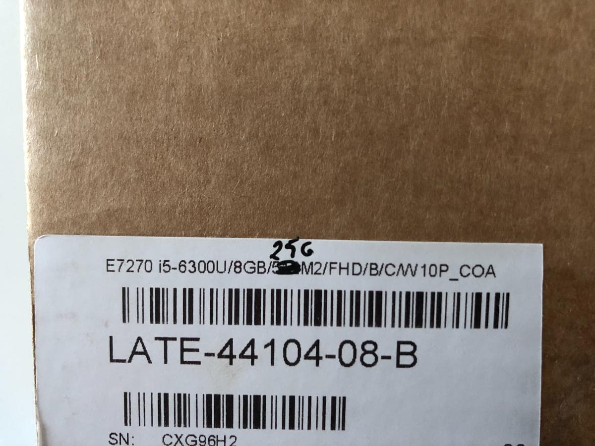 Portátil Dell E7270 — image 12