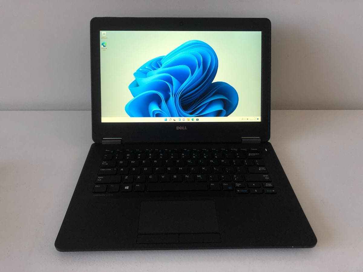 Portátil Dell E7270 — image 9