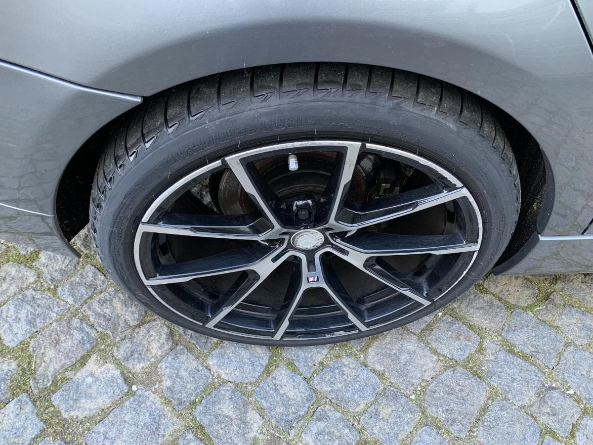 BMW 320D Touring · Ano 2010 — imagem 20