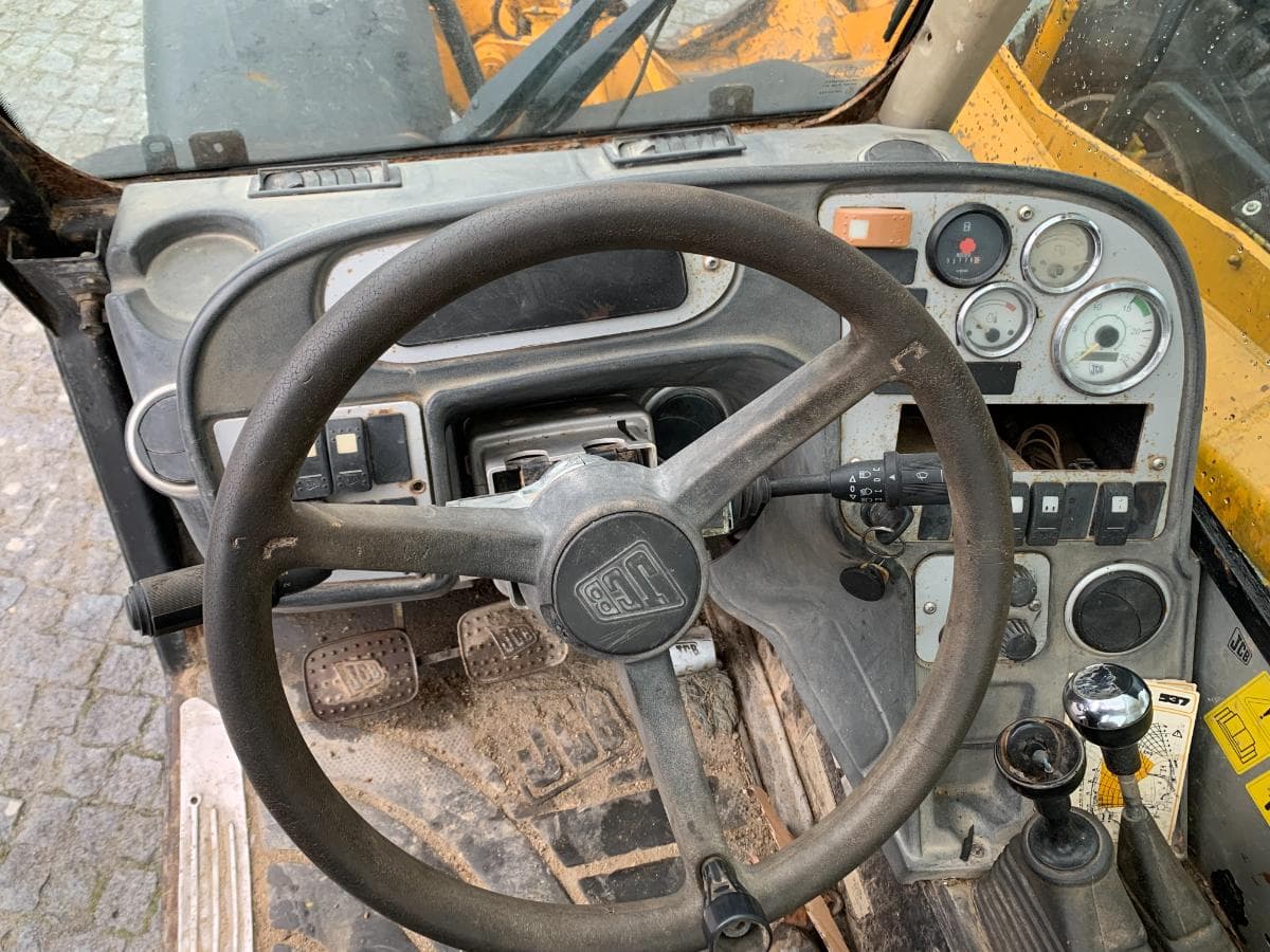 Empilhador Telescópico JCB 537-130 — imagem 7