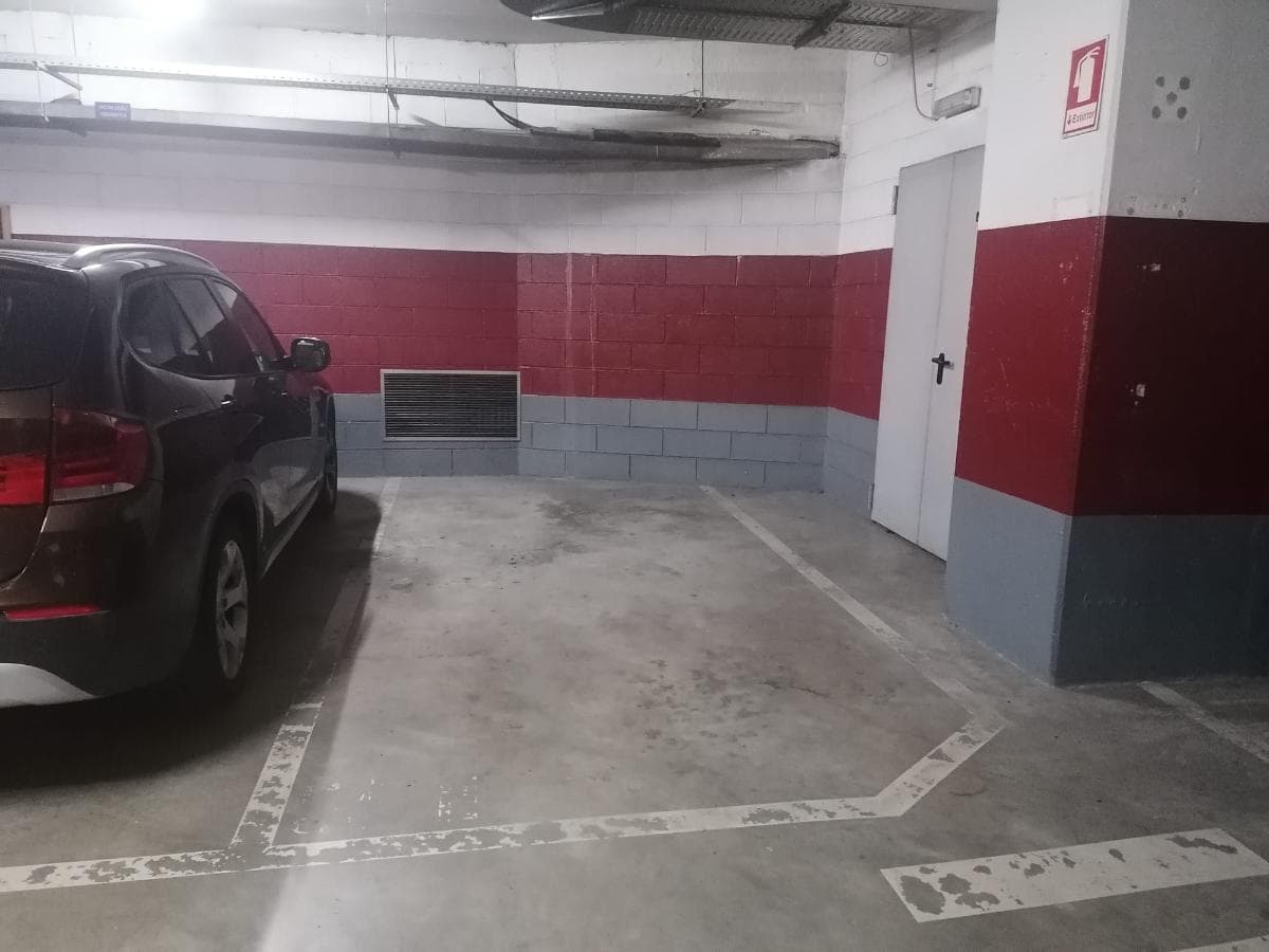 Lugar de Garagem · Lisboa — imagen 1