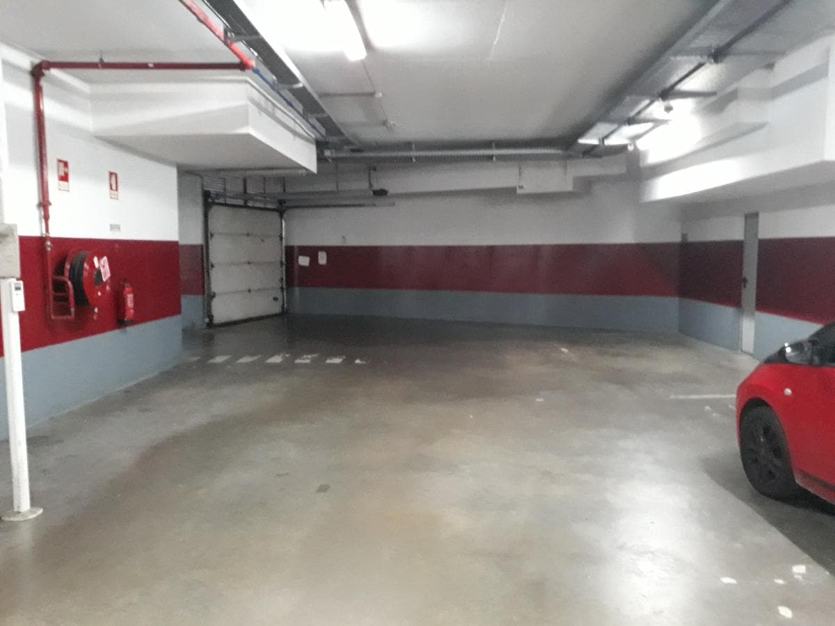 Lugar de Garagem · Lisboa — imagen 5