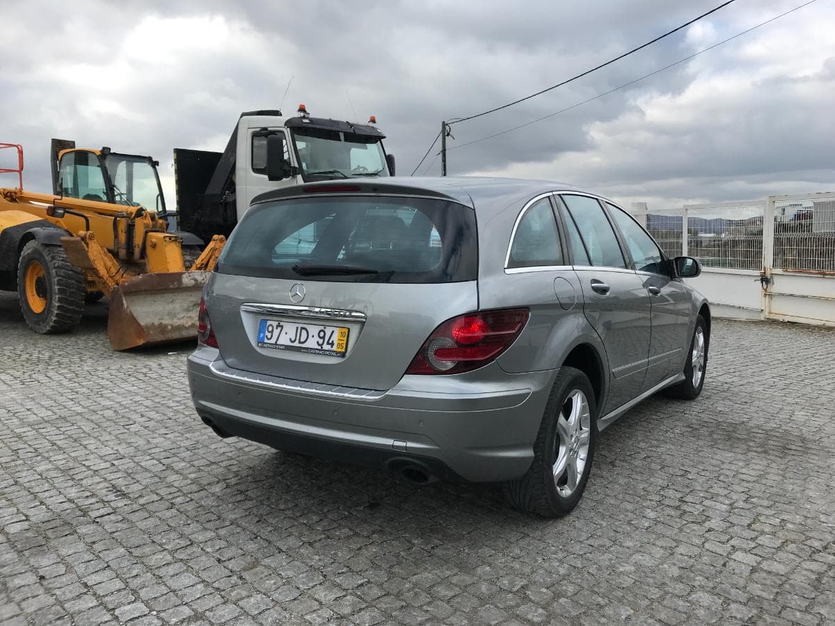 Mercedes-Benz R350 CDI · Ano 2010 — imagen 4