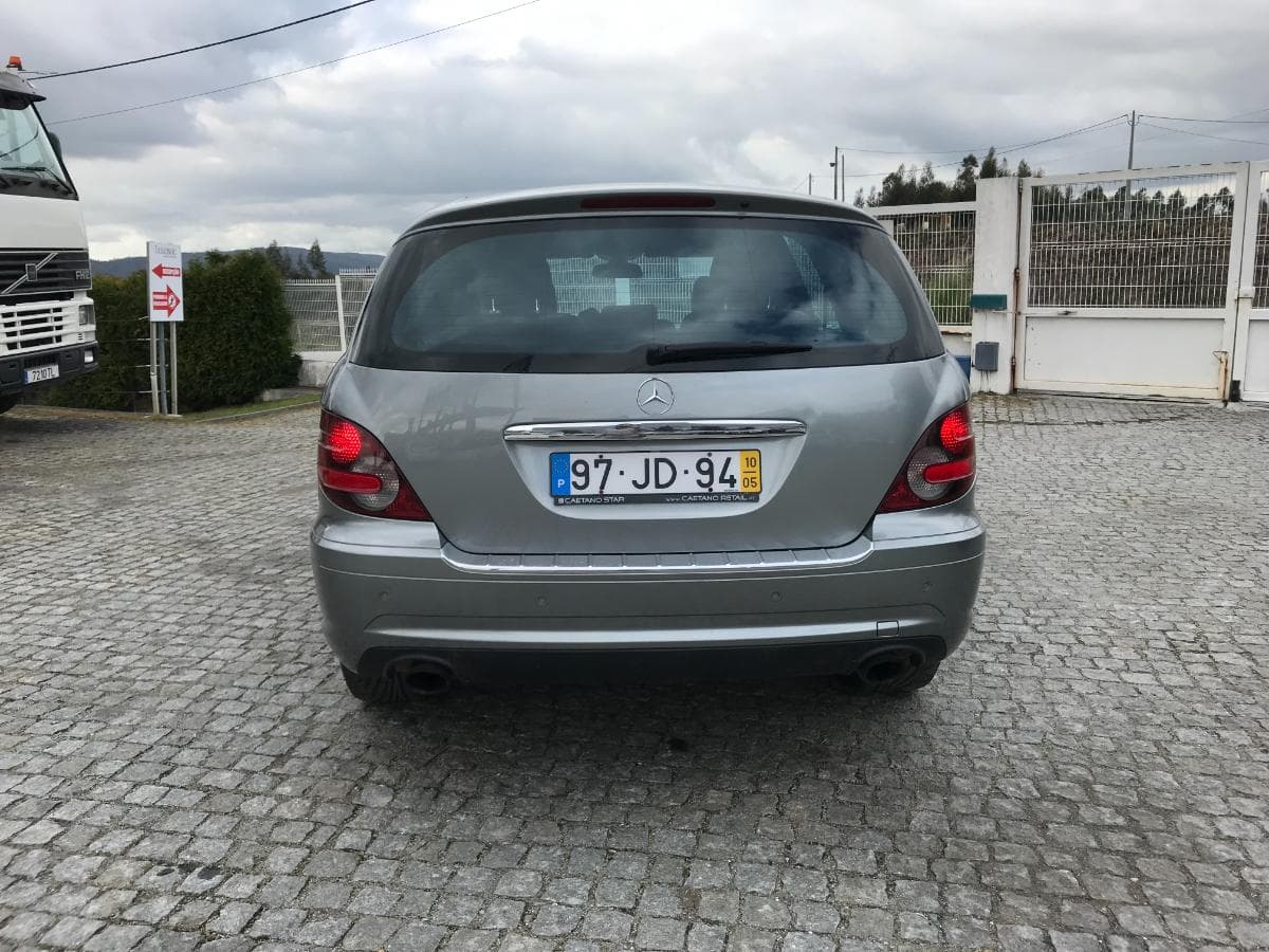 Mercedes-Benz R350 CDI · Ano 2010 — imagen 5