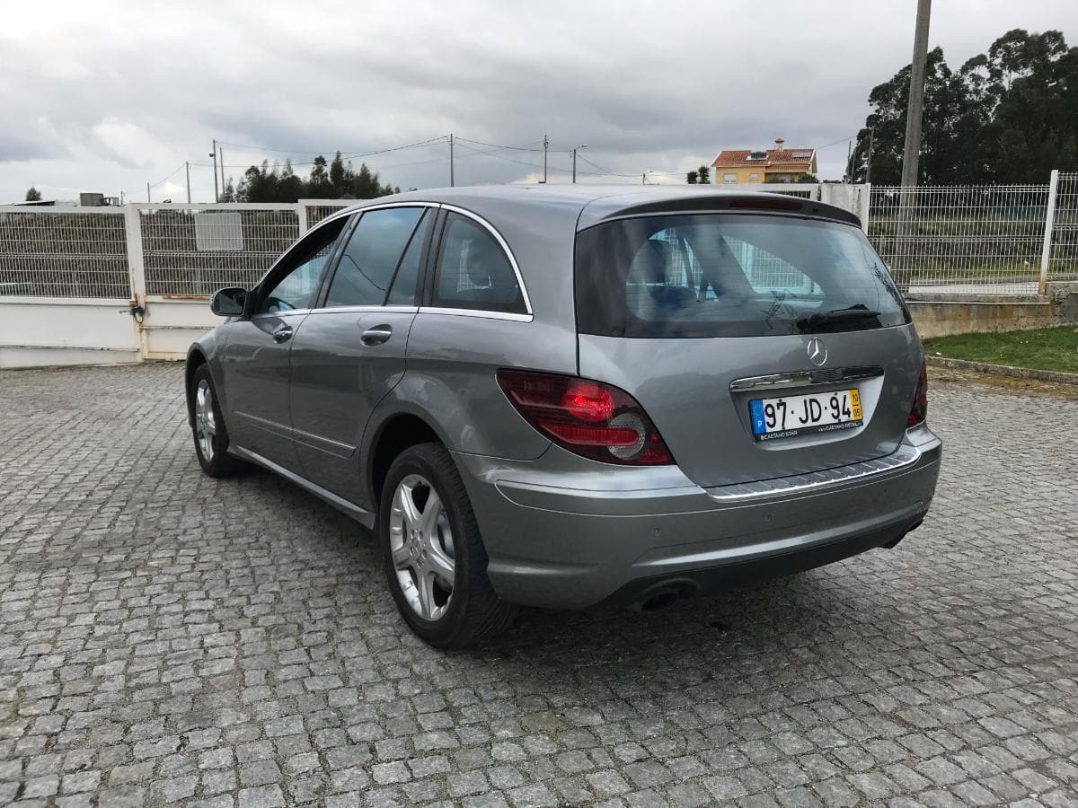 Mercedes-Benz R350 CDI · Ano 2010 — imagen 6